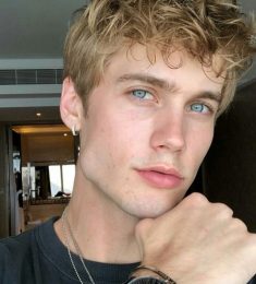 Sheldon, 24 Jahre alt, Gay, Mann, Kunzelsau, Deutschland