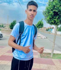 Felix, 19 Jahre alt, Gay, Mann, Offenbach, Deutschland