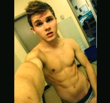 Timothy, 20 Jahre alt, Frankfurt am Main, Deutschland